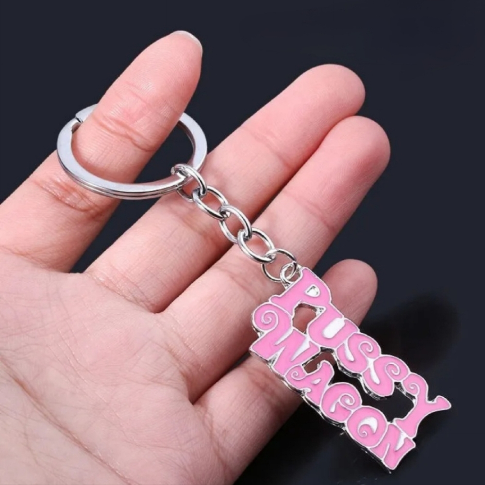 Kill Bill P*ssy Wagon Keychain - Picture 9 of 11
